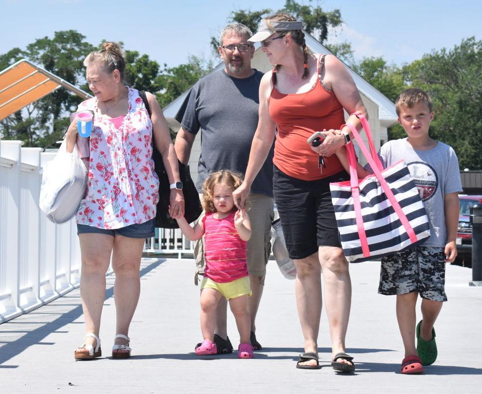A family stroll around Solomons